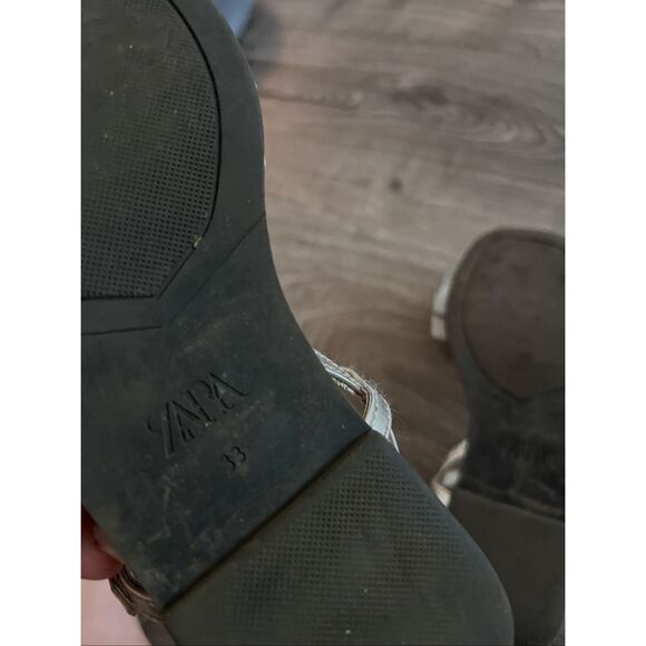 Zara silver metallic Girl sandals size 33 /1.5 US - Picture 7 of 8